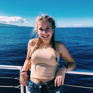 Meet your Posher, Emery